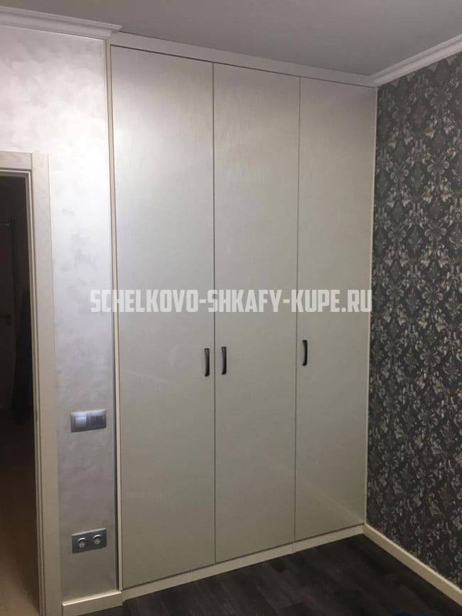 Распашные шкафы Щёлково